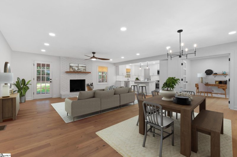 Property image 5 at 114 Old Hickory Point, Greenville, SC 29607