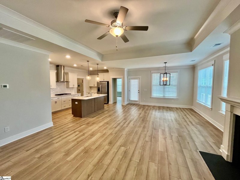 Property image 2 at 403 Plumblee Lane, Easley, SC 29642