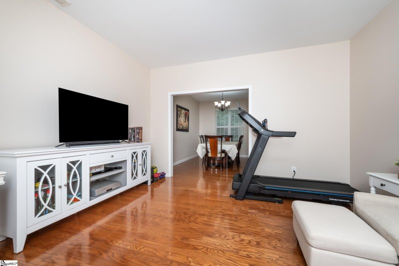 Property image 4 at 30 Killarney Lane, Greer, SC 29650