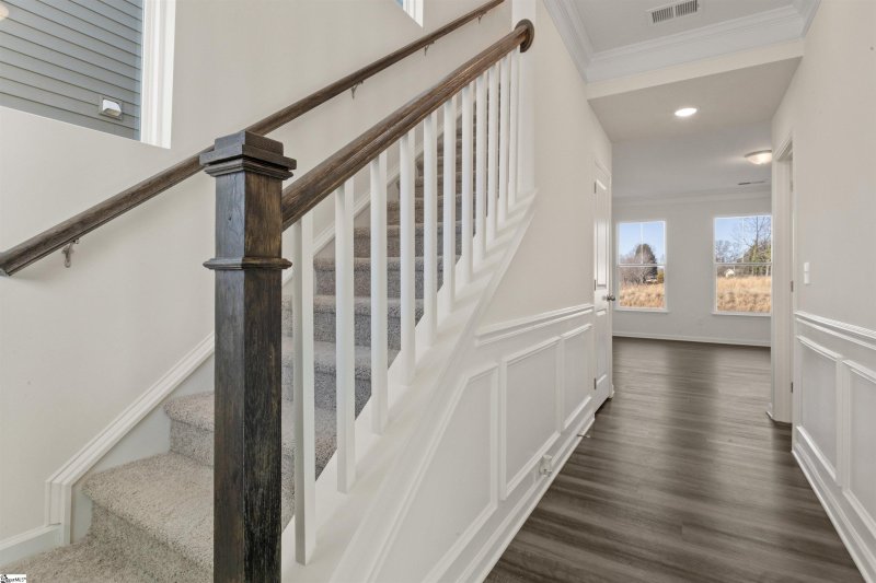 Property image 4 at 102 Waller Drive, Greenville, SC 29611