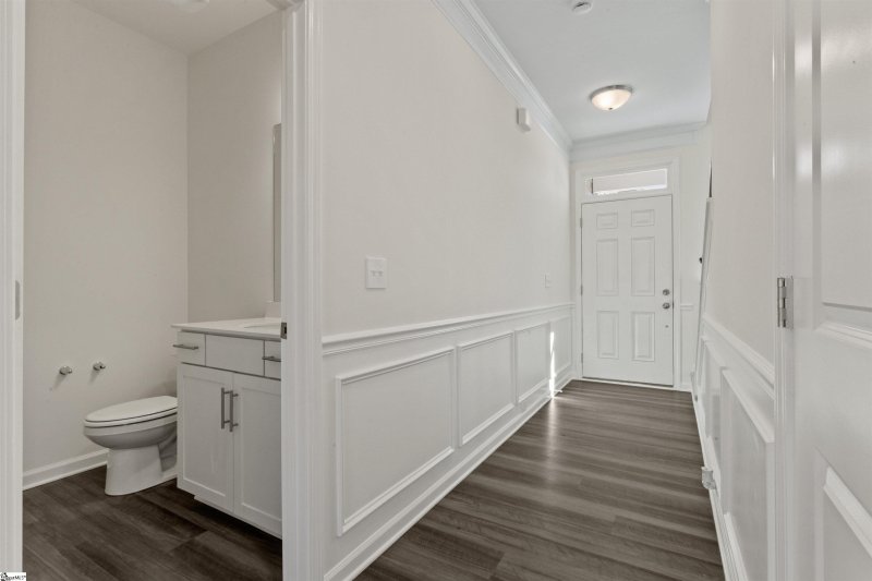 Property image 5 at 102 Waller Drive, Greenville, SC 29611