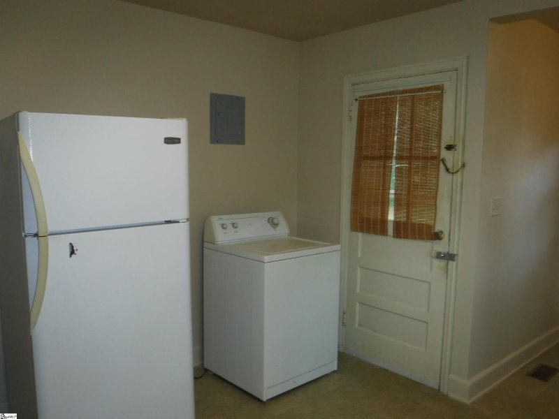 Property image 5 at 248 Charlesworth Avenue, Spartanburg, SC 29306