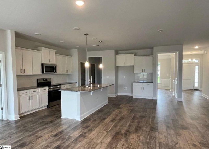 Property image 2 at 510 Anhinga Road, Greenville, SC 29605