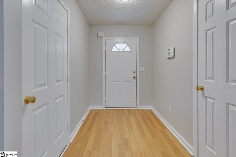 Property image 4 at 16 Brunner Court, Greer, SC 29650