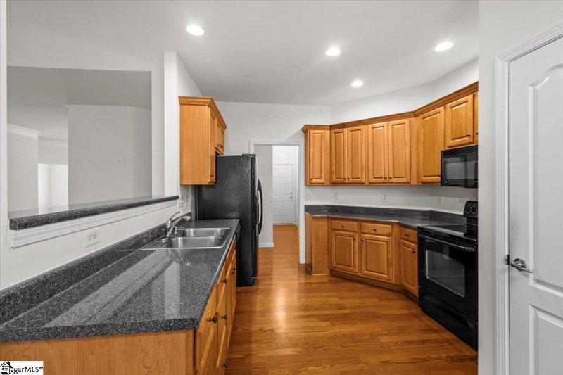 Property image 4 at 112 Wild Thorn Lane, Greenville, SC 29615