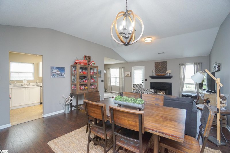 Property image 4 at 39 Bailess Court, Greer, SC 29650