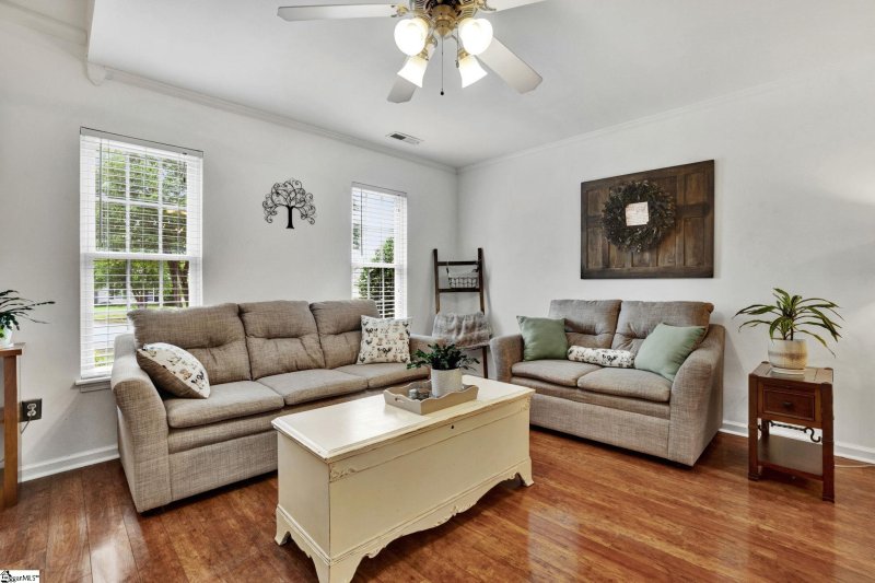 Property image 4 at 208 Glazed Springs Court, Easley, SC 29642