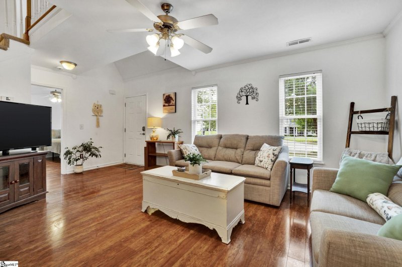 Property image 5 at 208 Glazed Springs Court, Easley, SC 29642