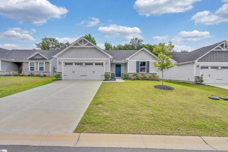 Property image 2 at 309 Stockland Trail, Fountain Inn, SC 29644