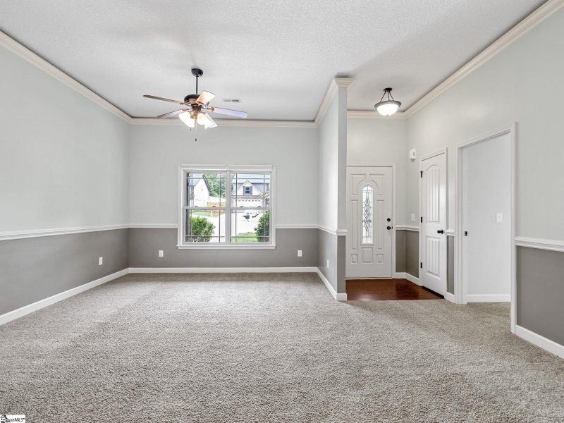 Property image 2 at 382 N Timm Creek Avenue, Roebuck, SC 29376