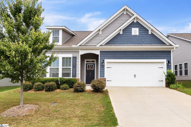 201 Yellow Fox Road