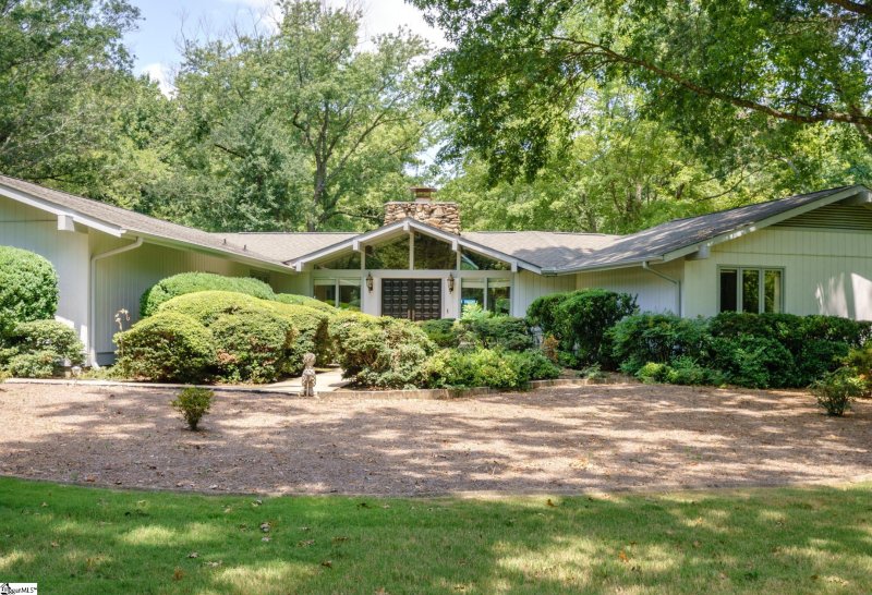 Property image 2 at 521 Huntington Road, Greenville, SC 29615