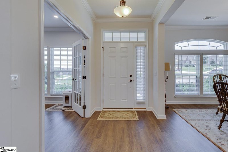 Property image 5 at 30 Pequot Drive, Greenville, SC 29607