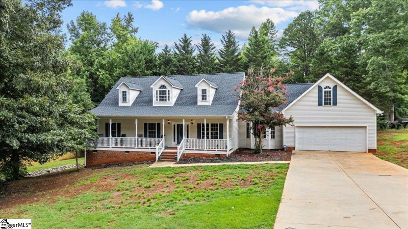 Property image 2 at 103 Taxiway Avenue, Easley, SC 29640