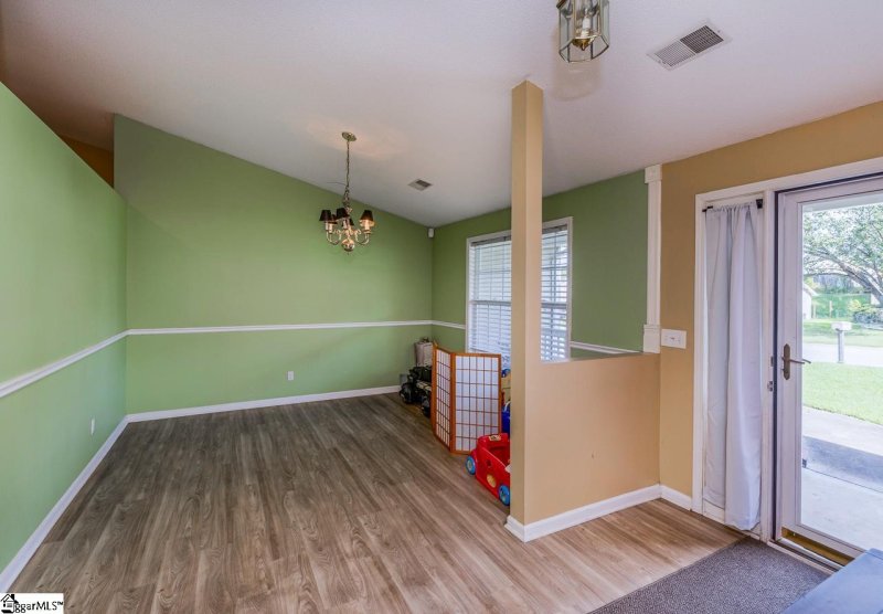 Property image 4 at 607 Very Fine Drive, Fountain Inn, SC 29644