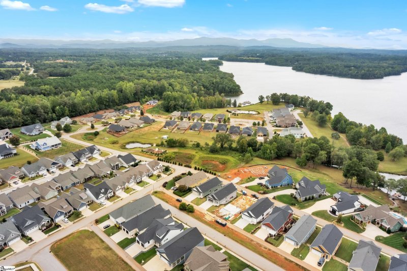 Property image 4 at 516 Coolwater Drive, Taylors, SC 29687