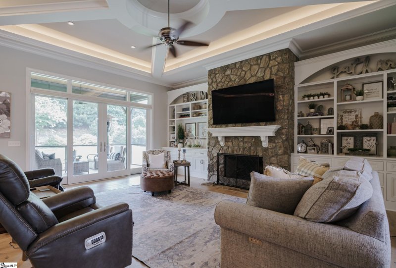 Property image 4 at 6 Calaverdi Court, Simpsonville, SC 29681