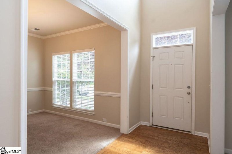 Property image 2 at 102 Waters Reach Lane, Simpsonville, SC 29681