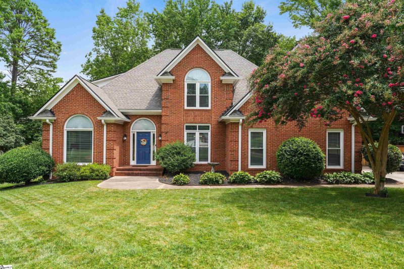 195 River Walk Court