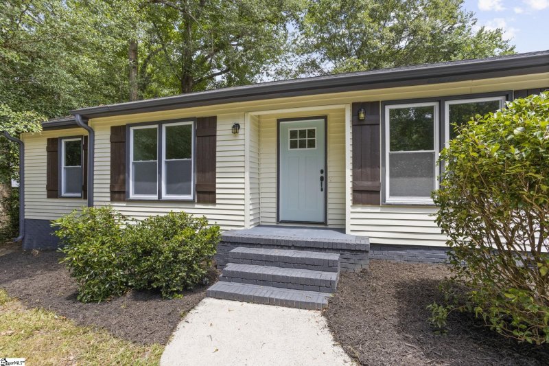 Property image 4 at 115 Buckingham Way, Taylors, SC 29687