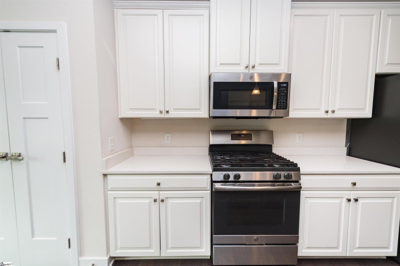 Property image 5 at 40 Itasca Drive, Greenville, SC 29609