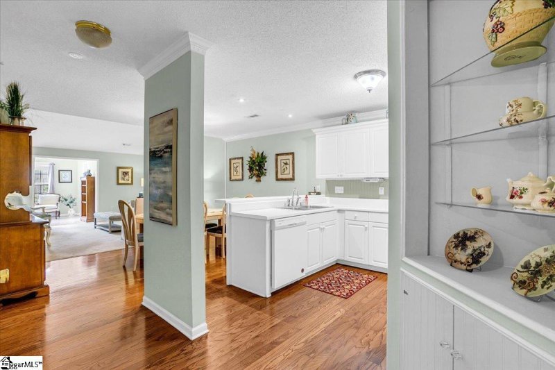 Property image 5 at 24 Magnolia Crest Drive, Simpsonville, SC 29681