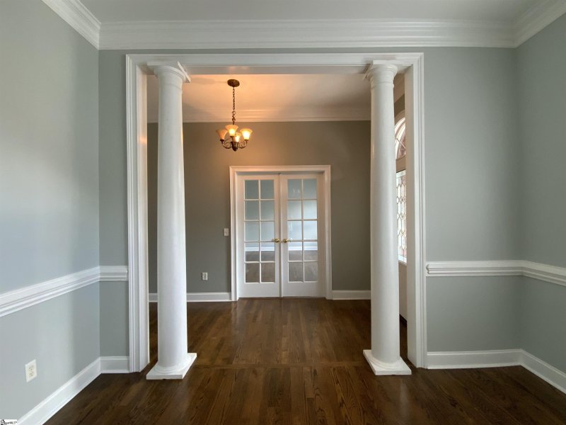 Property image 3 at 217 Bouchillion Drive, Greenville, SC 29615