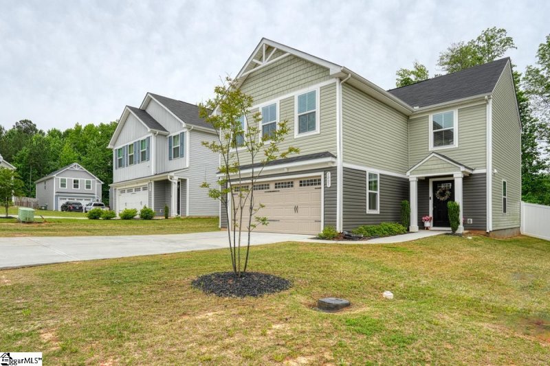 Property image 2 at 1005 Joseph Court, Woodruff, SC 29388