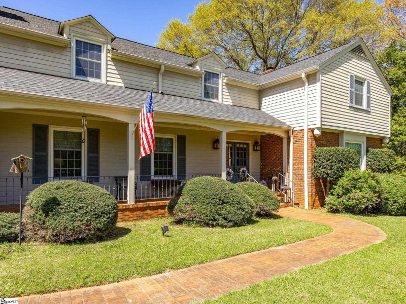 Property image 2 at 102 Pine Forest Drive, Greer, SC 29951