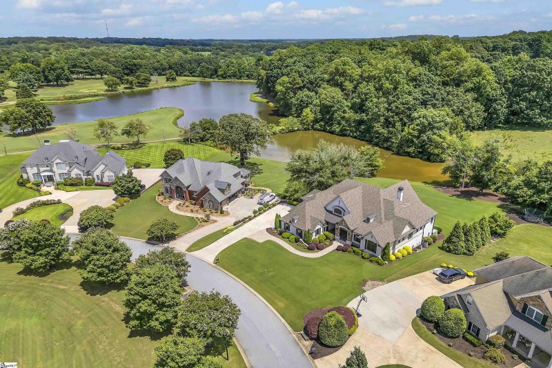 Property image 5 at 20 Great Lawn Drive, Piedmont, SC 29673