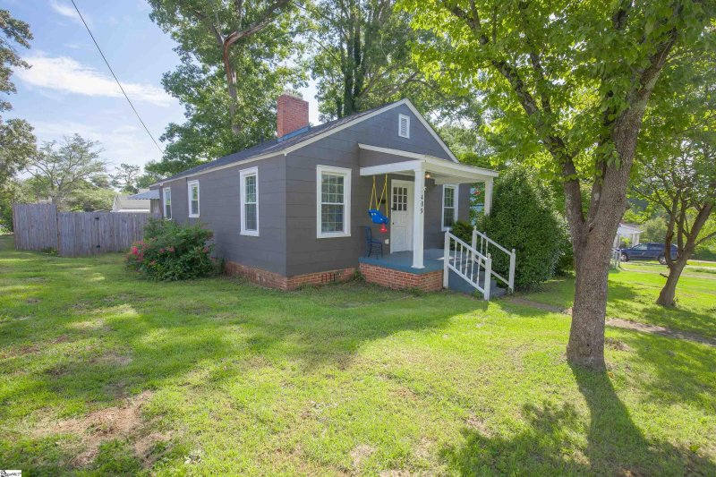 Property image 2 at 409 Gentry Street, Spartanburg, SC 29303