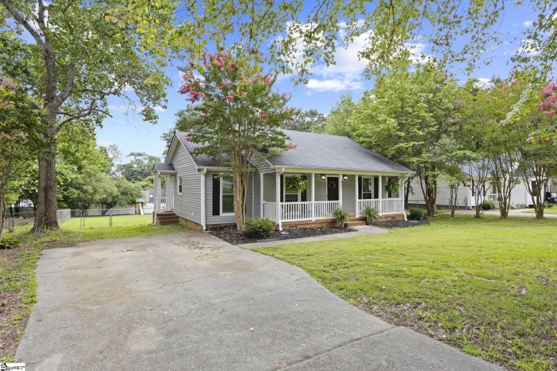 Property image 3 at 431 Laurel Tree Lane, Simpsonville, SC 29681