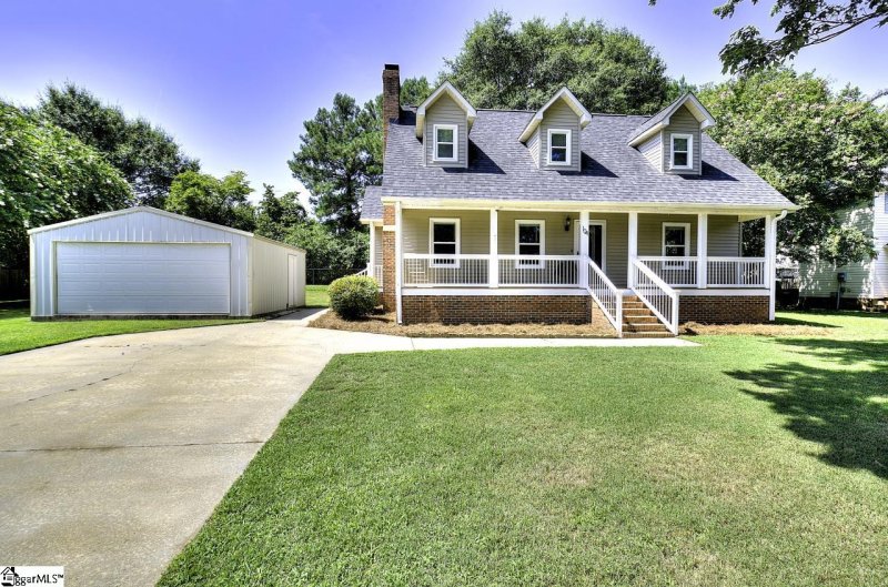 Property image 3 at 104 Court Drive, Easley, SC 29642