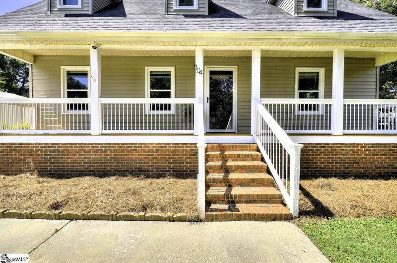 Property image 4 at 104 Court Drive, Easley, SC 29642