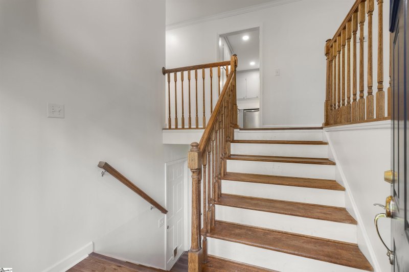 Property image 3 at 102 Indian Trail, Taylors, SC 29687