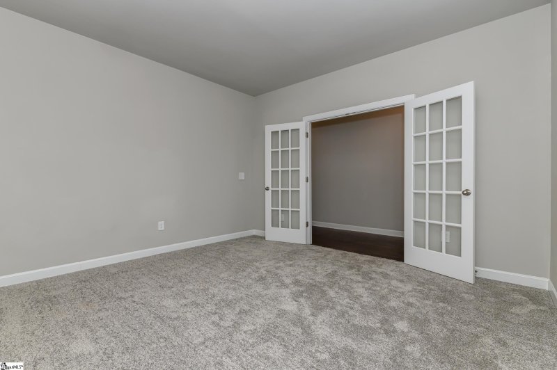 Property image 2 at 701 Whitemarsh Avenue, Simpsonville, SC 29680