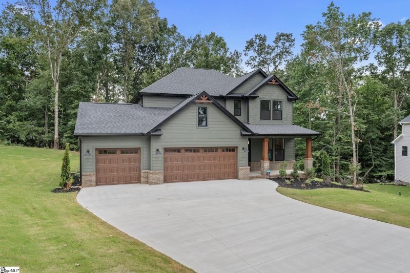 Property image 2 at 3106 CHATHAM Drive, Seneca, SC 29678