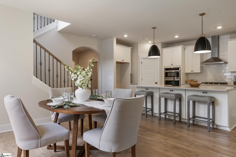 Property image 5 at 3106 CHATHAM Drive, Seneca, SC 29678