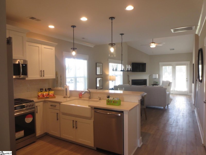 Property image 5 at 303 Nettle Lane, Greenville, SC 29607