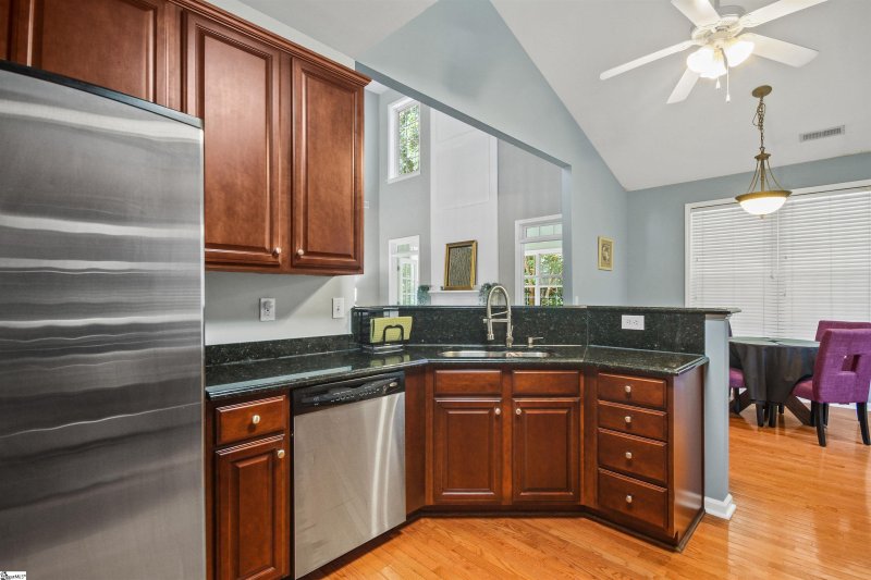 Property image 5 at 4 Nittany Place, Simpsonville, SC 29681