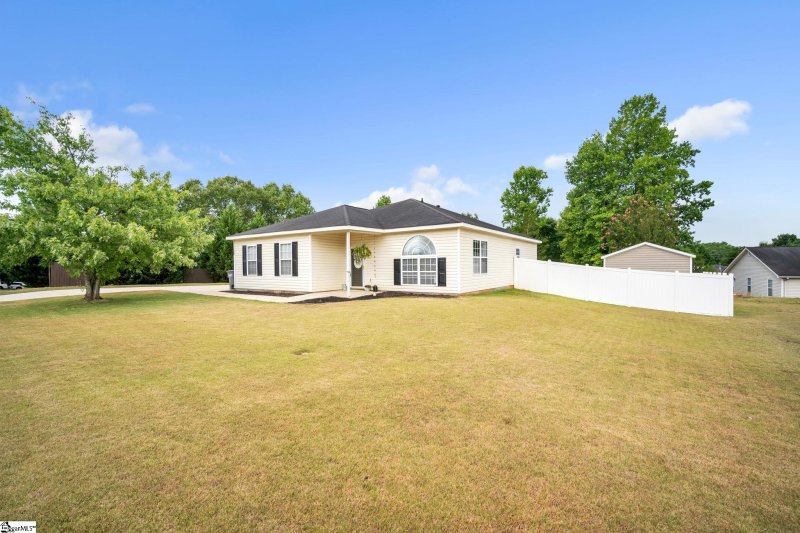 Property image 3 at 108 Tallahatchie Trail, Liberty, SC 29657