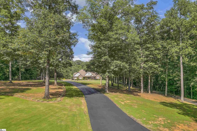 Property image 2 at 460 Whispering Ridge Trail, Woodruff, SC 29388