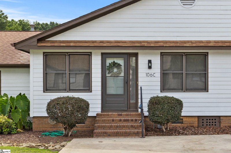 Property image 5 at 106 C Sunningdale Court, Easley, SC 29642