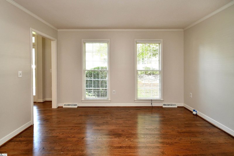Property image 5 at 201 S Lady Slipper Lane, Greer, SC 29650