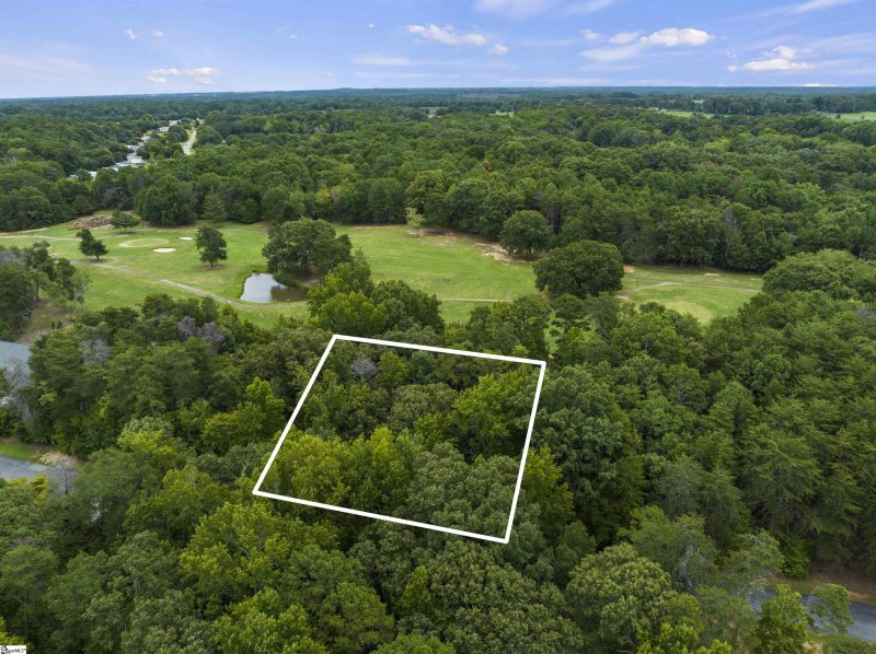 Property image 2 at 315 Lakefront Drive, Anderson, SC 29626