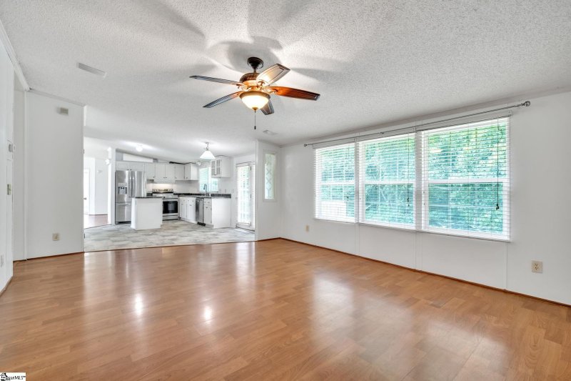 Property image 4 at 506 Montbrook Court, Pelzer, SC 29669