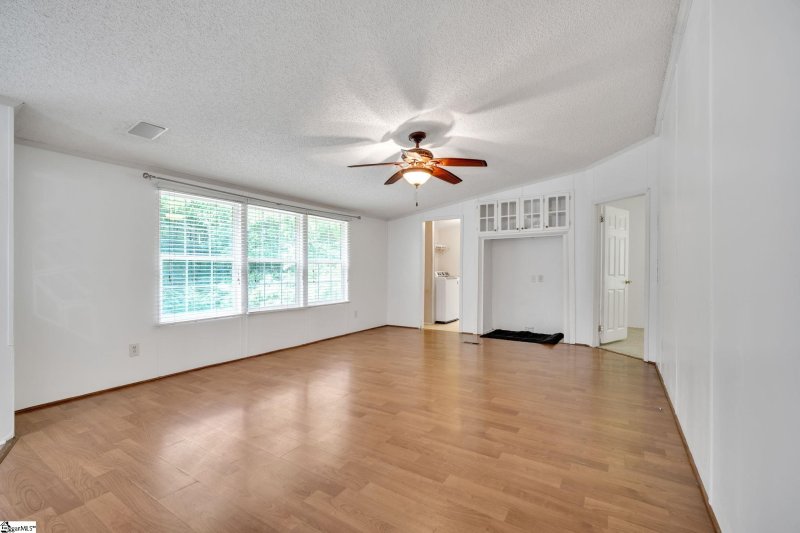 Property image 5 at 506 Montbrook Court, Pelzer, SC 29669