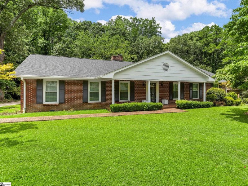 Property image 3 at 302 Holly Drive, Spartanburg, SC 29301