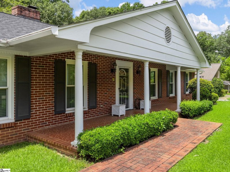 Property image 4 at 302 Holly Drive, Spartanburg, SC 29301