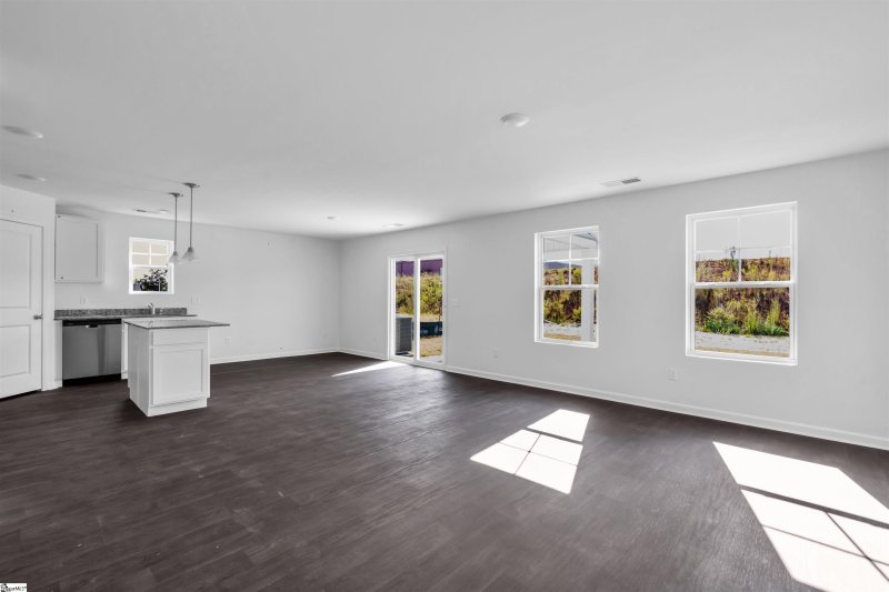 Property image 5 at 6042 Willutuck Drive, Boiling Springs, SC 29316